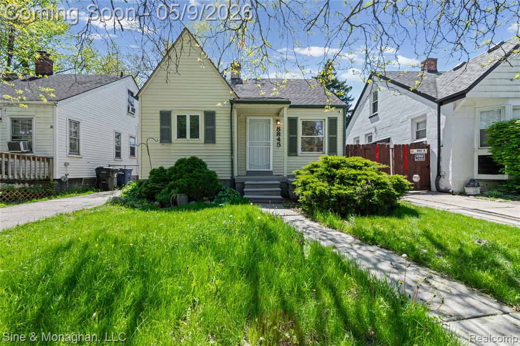 8845 Canyon Street, Grosse Pointe, MI 48236 — front exterior