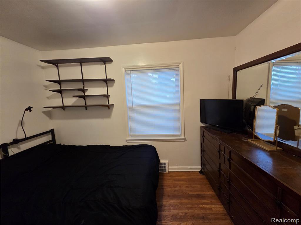 20409 Yonka Street, Detroit, MI 48234 — Photo 9