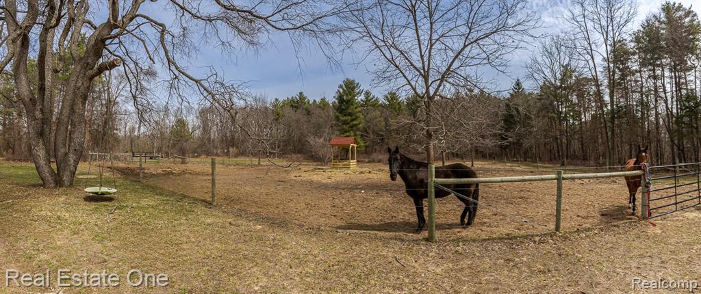 475 S Coats Road, Oxford, MI 48371 — Photo 35