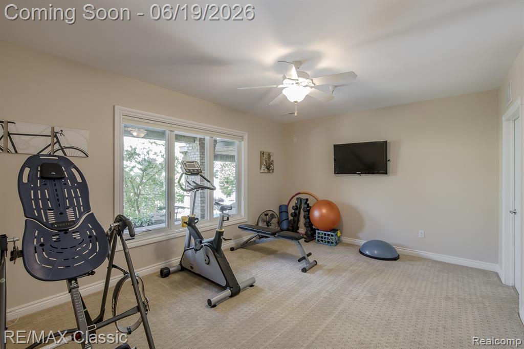 980 Sunset Drive, Waterford, MI 48328 — Photo 49