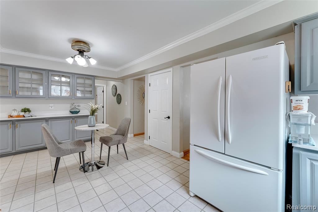 44827 Leslie Lane, Canton, MI 48187 — Photo 16