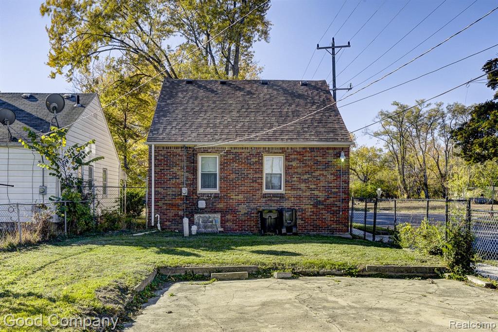 20070 Irvington Street, Detroit, MI 48203 — Photo 38
