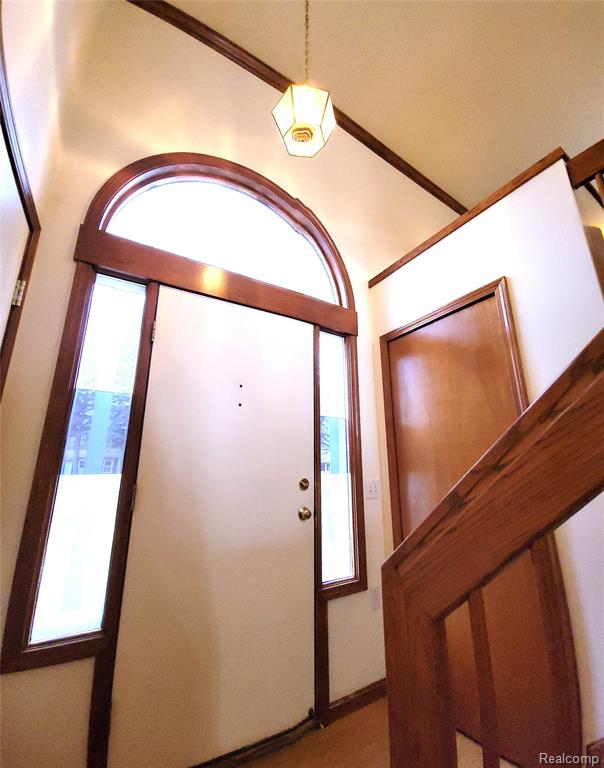 890 Tyrone Avenue, Waterford, MI 48328 — Photo 3