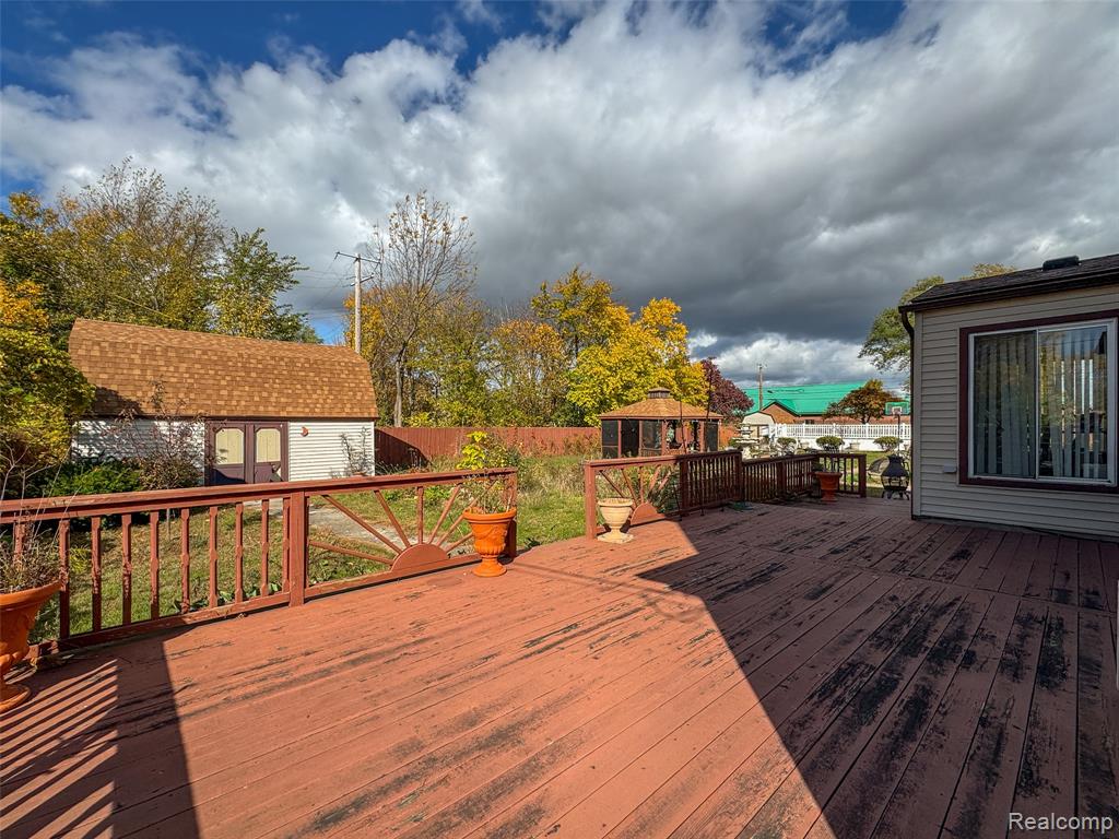 991 E Euclid Street, Detroit, MI 48211 — Photo 52