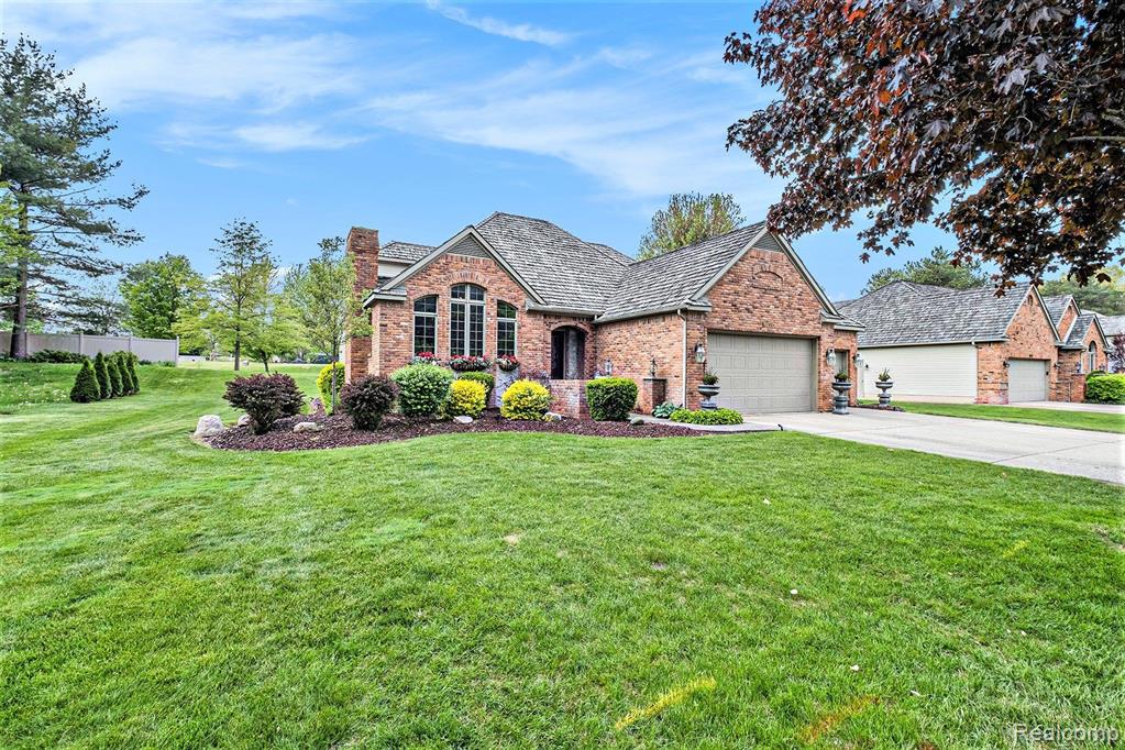 16480 DUSKLIGHT Drive, Fenton, MI 48430 — Photo 3