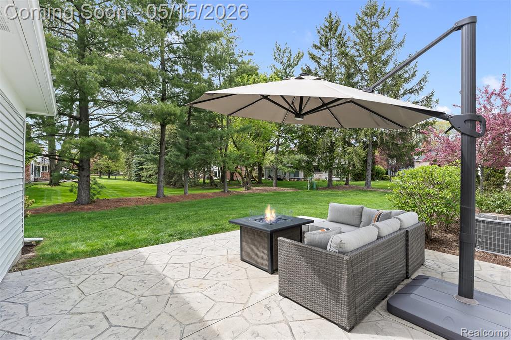 4238 Apple Valley Lane, West Bloomfield, MI 48323 — Photo 44