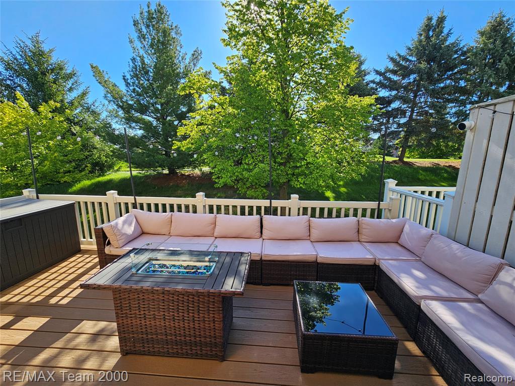 16792 Lyonhurst Circle, Northville, MI 48168 — Photo 28