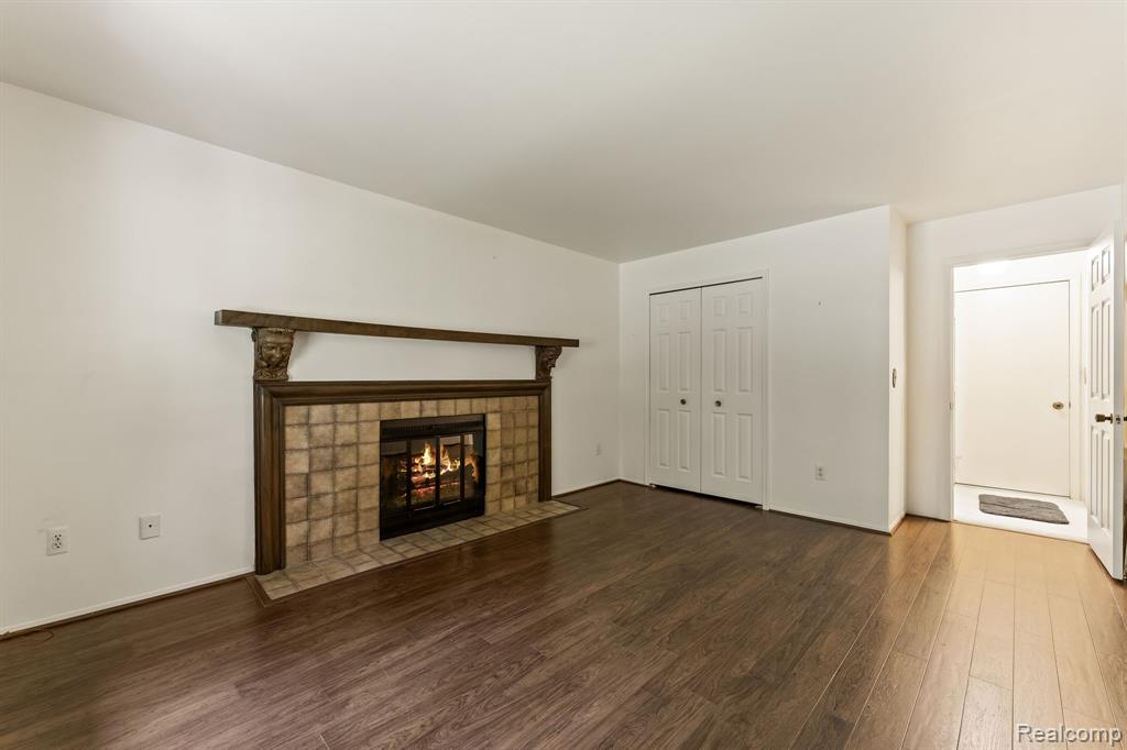 3702 Old Creek Road, Troy, MI 48084 — Photo 13