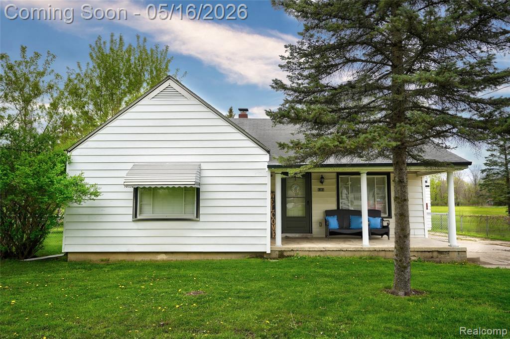 6383 Lapeer Road, Burton, MI 48509 — Photo 41