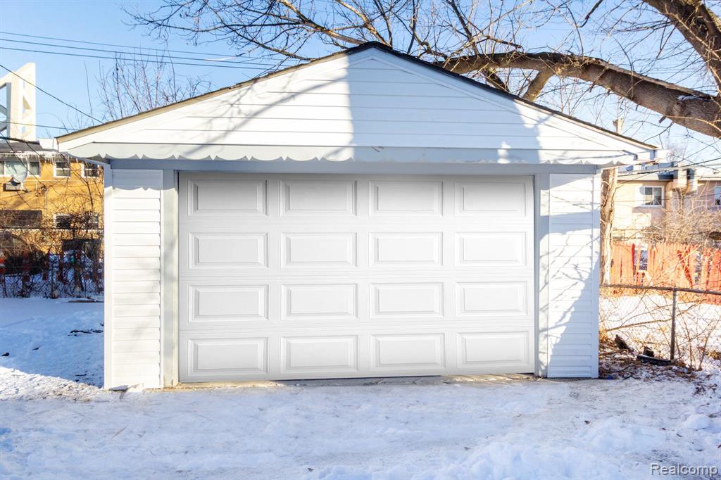 18890 Grayfield Street, Detroit, MI 48219 — Photo 21