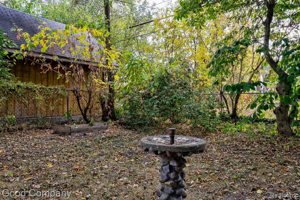 764 Spencer Street, Ferndale, MI 48220 — Photo 35