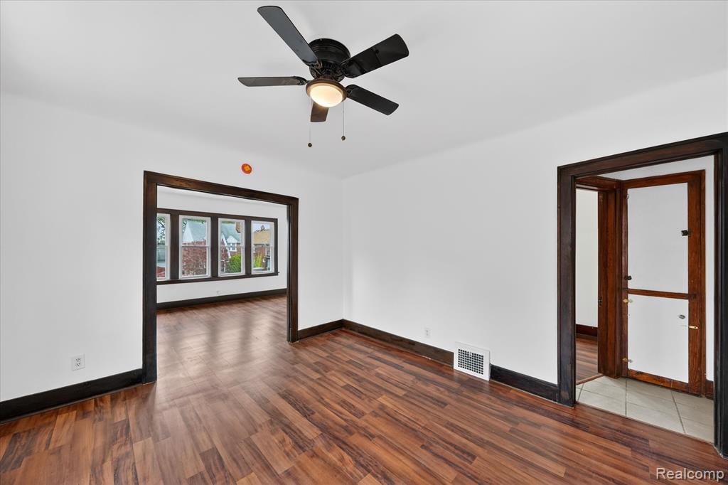 368 Piper Boulevard, Detroit, MI 48215 — Photo 31