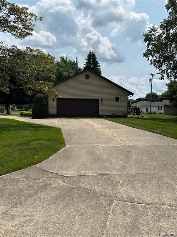 1890 James Street, Ubly, MI 48475 — Photo 2