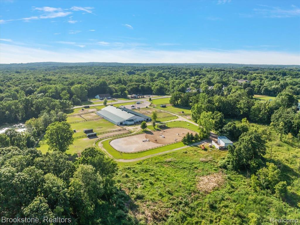 34 Fern Drive, Leonard, MI 48367 — Photo 60