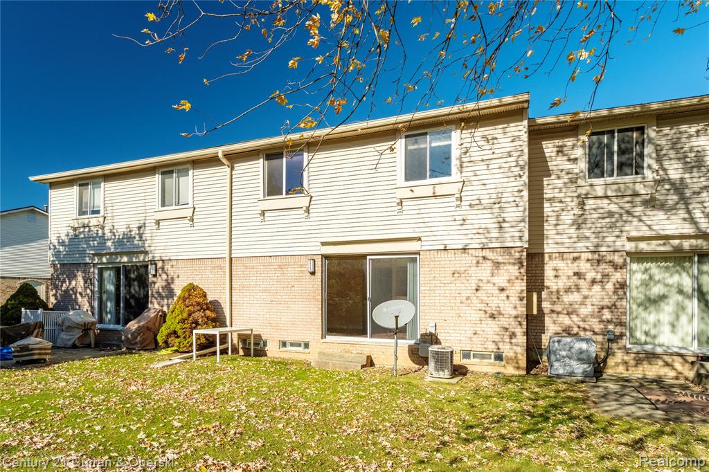 44543 Savery Drive, Canton, MI 48187 — Photo 25