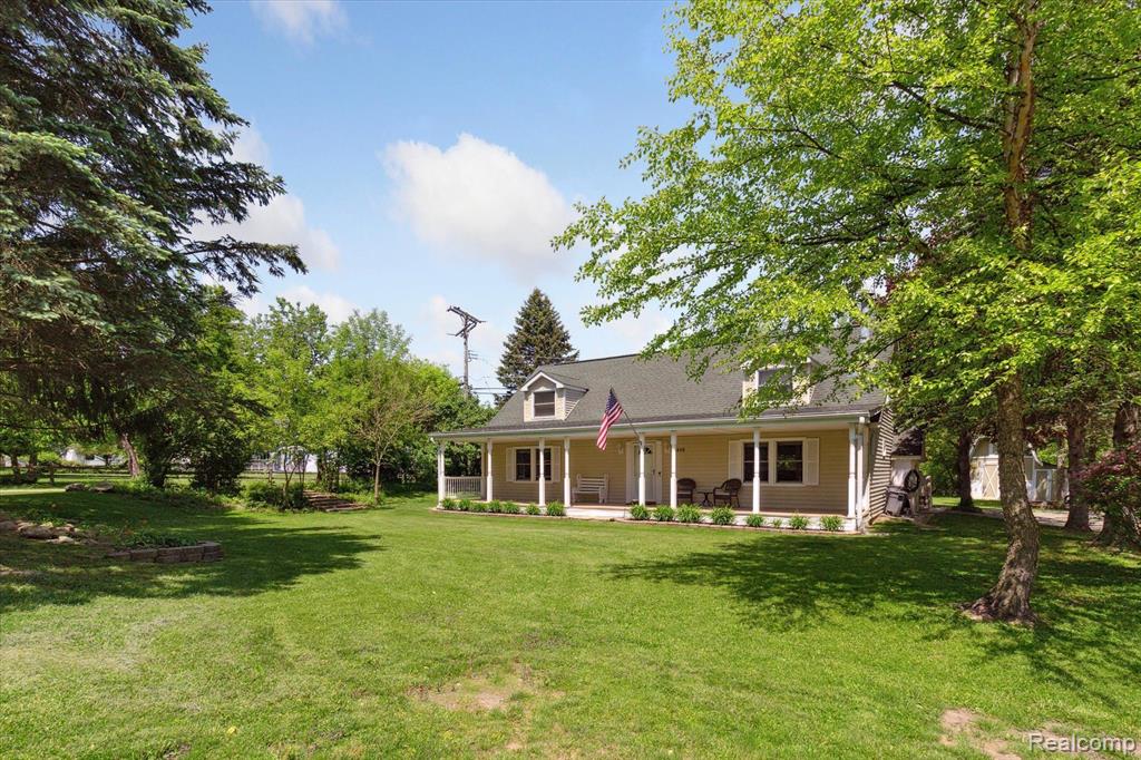 898 ROWLAND Road, Leonard, MI 48367 — Photo 3
