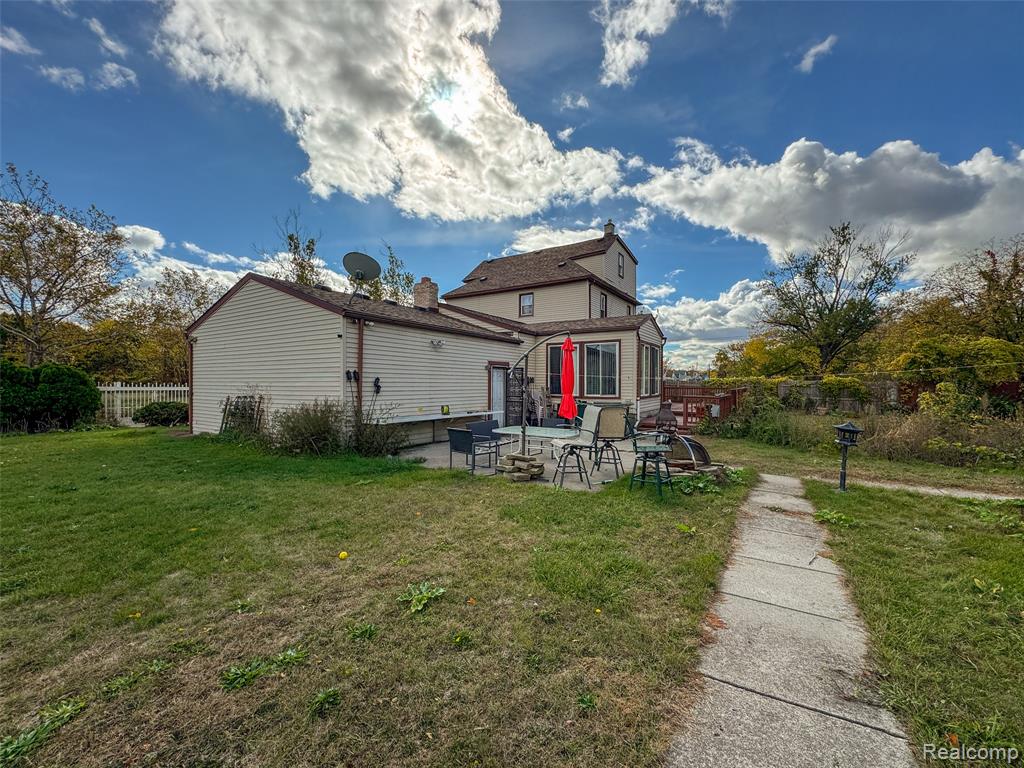 991 E Euclid Street, Detroit, MI 48211 — Photo 15