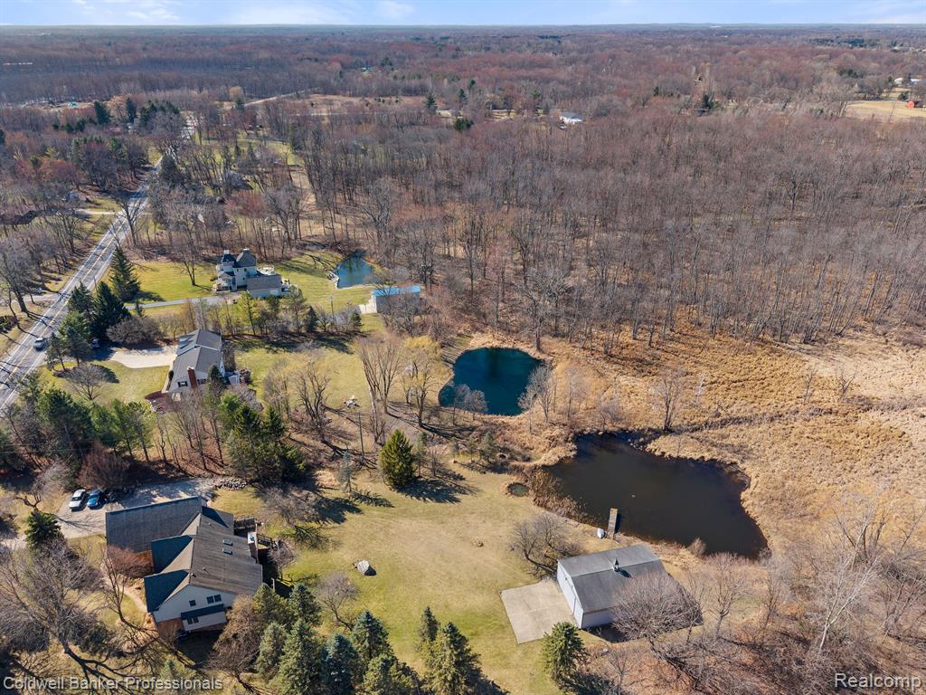 6253 7 MILE Road, South Lyon, MI 48178 — Photo 64