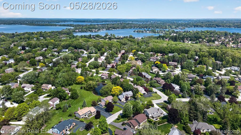 4296 Barcroft Way, West Bloomfield, MI 48323 — Photo 67