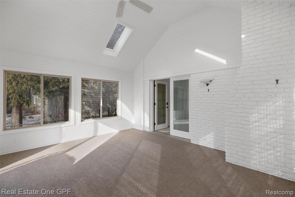 277 Kenwood Court, Grosse Pointe Farms, MI 48236 — Photo 18