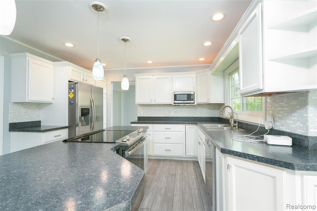 5390 Squires Manor Road, Jackson, MI 49201 — Photo 16