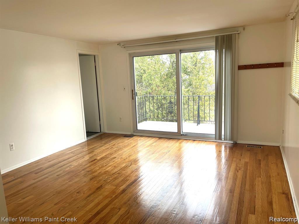 4837 BURKE, Sterling Heights, MI 48310 — Photo 10