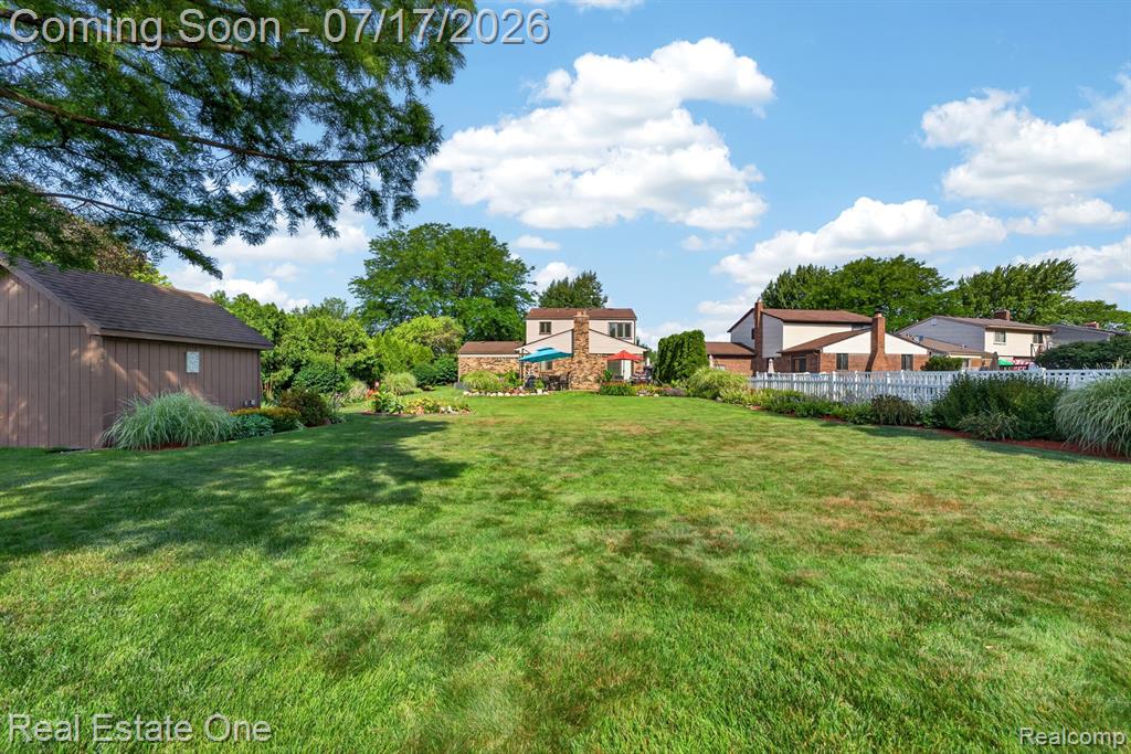 47380 Savannah Drive, Macomb, MI 48044 — Photo 28