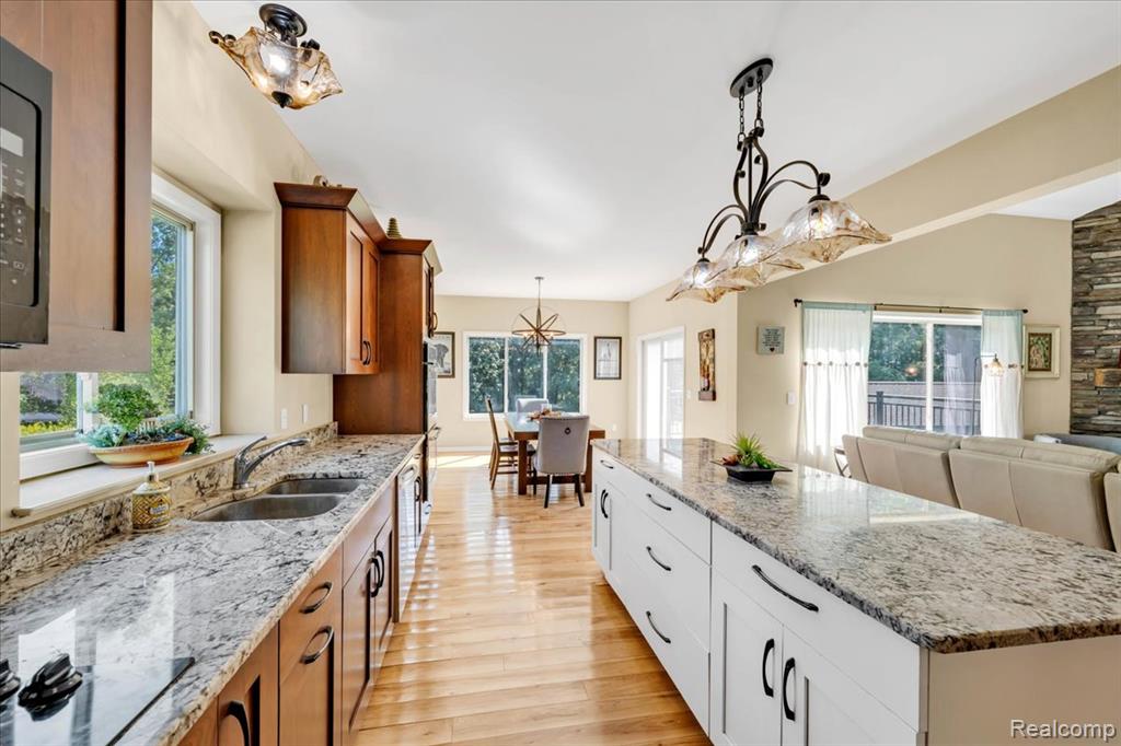 5820 Sherwood Road, Oxford, MI 48371 — Photo 24