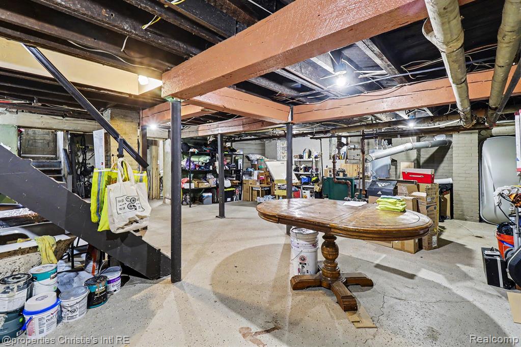 80 Glynn Court, Detroit, MI 48202 — Photo 27