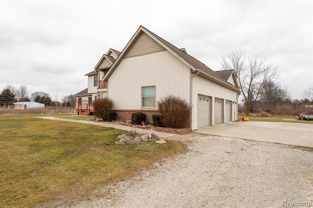 60650 FROST Road, Lenox, MI 48048 — Photo 36