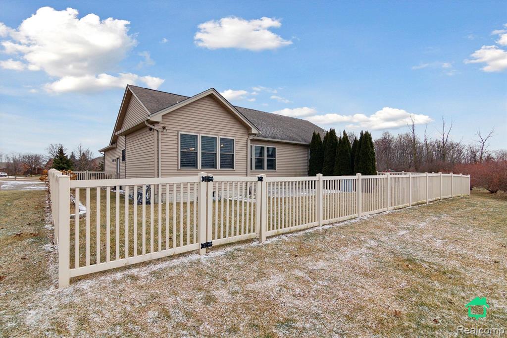 4900 Arbor Crest, Monroe, MI 48161 — Photo 40
