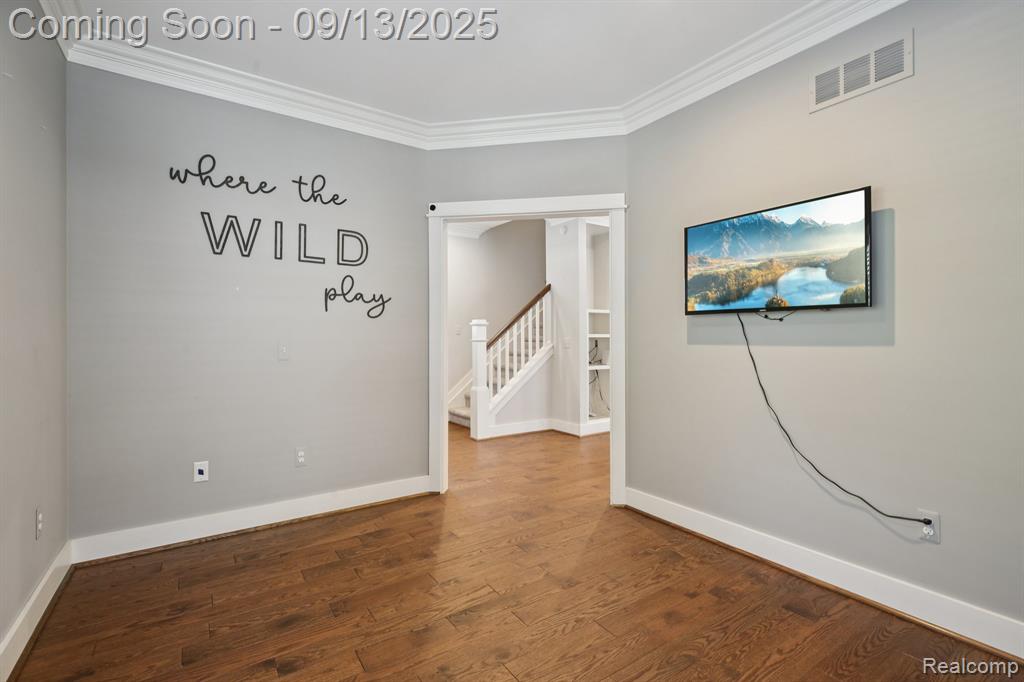 811 Maxwell Avenue, Royal Oak, MI 48067 — Photo 20