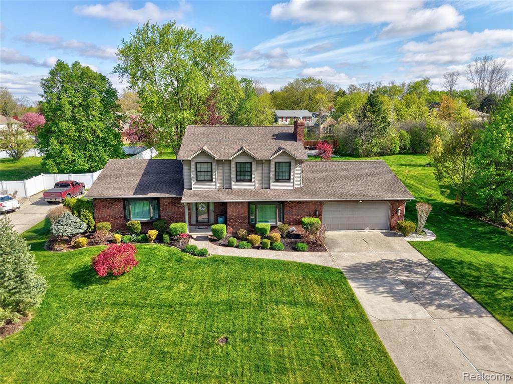 6338 Covered Wagons Trail, Flint, MI 48532 — Photo 17