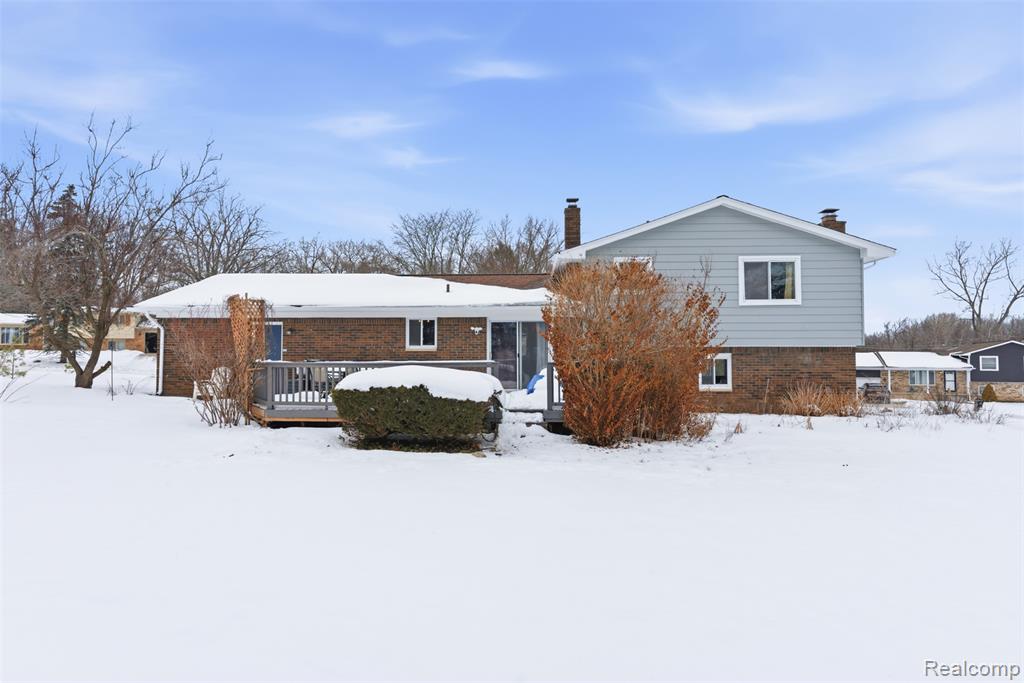 724 W Oxhill Drive, White Lake, MI — Photo 30