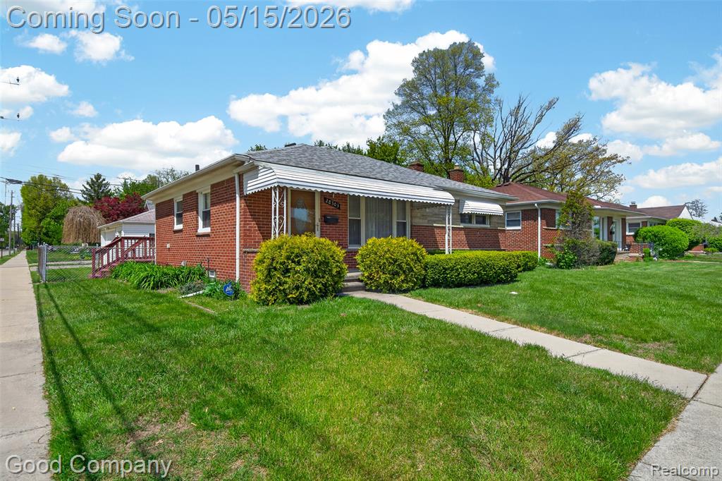 28303 Diesing Drive, Madison Heights, MI 48071 — Photo 24