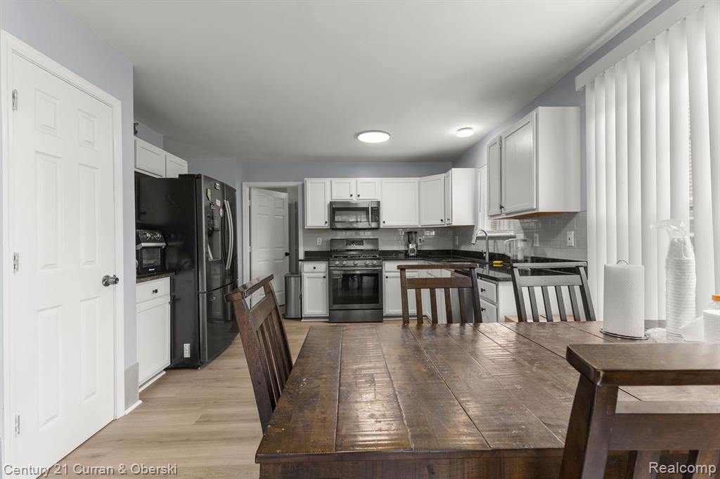 3880 BRIGHTON Lane, Canton, MI 48188 — Photo 14