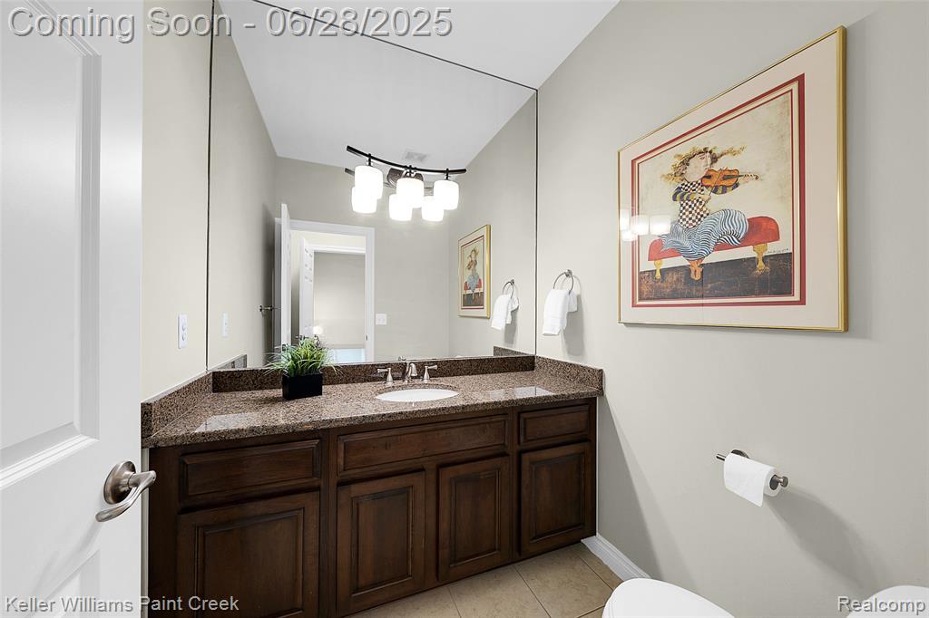 6014 Windemere Lane, Shelby Twp, MI 48316 — Photo 12