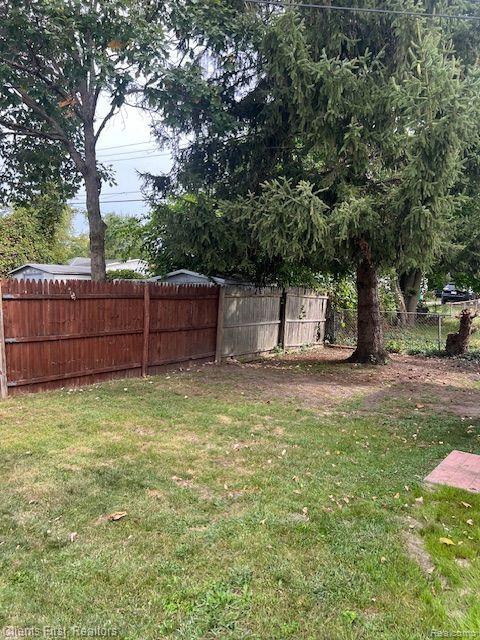 225 DEVONSHIRE Street, Ypsilanti, MI 48198 — Photo 60