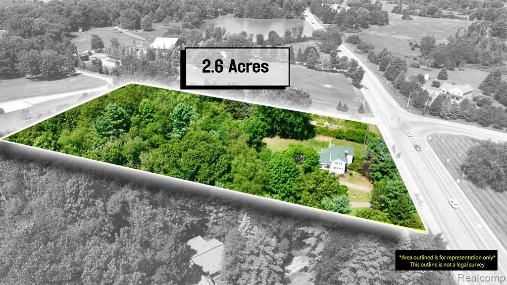 371 N Ortonville Road, Ortonville, MI 48462 — Photo 2