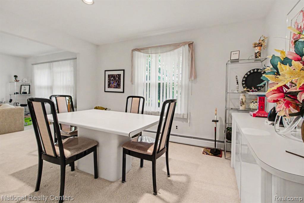 5535 Pembury Lane, West Bloomfield, MI — Photo 10