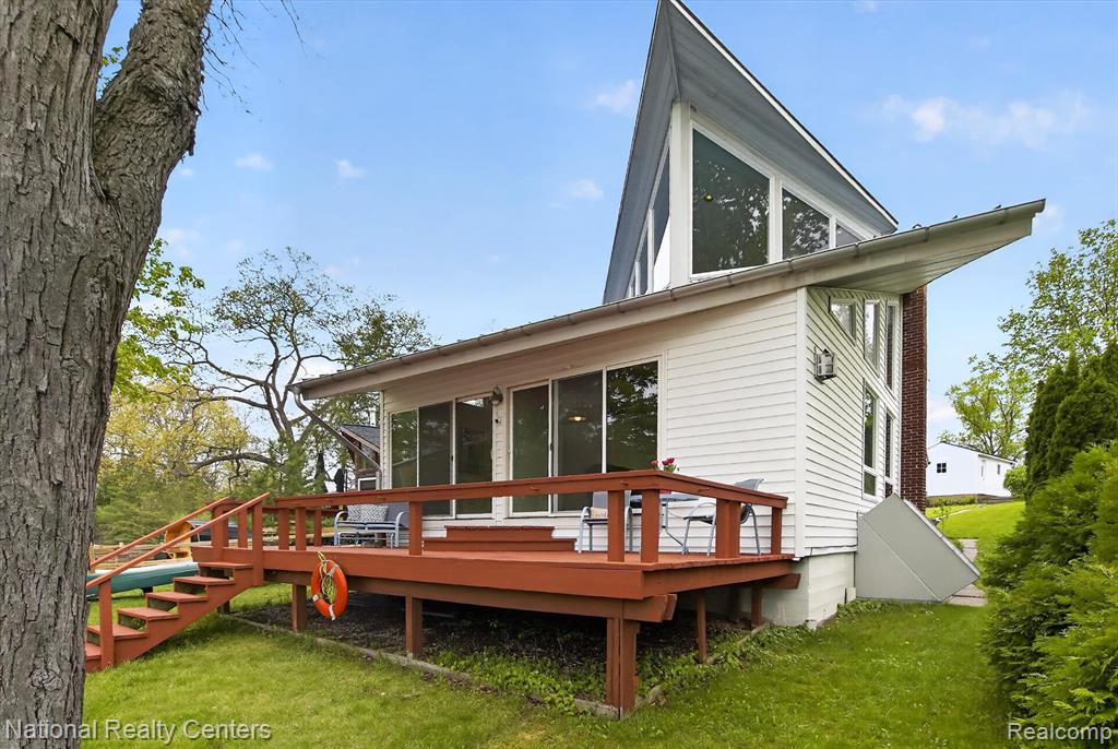 11505 Sunset Boulevard, Pinckney, MI 48169 — Photo 38