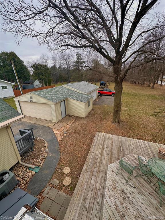 8709 CLARRIDGE Road, Clarkston, MI 48348 — Photo 28