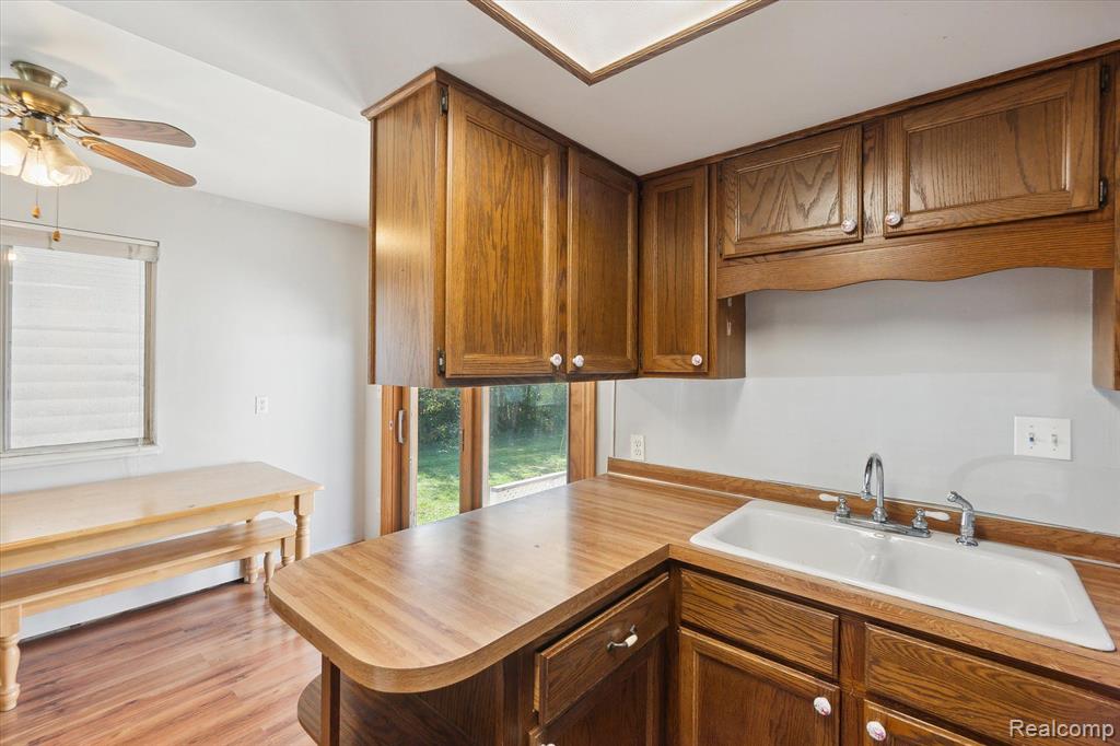4208 BRISTOLWOOD Drive, Flint, MI 48507 — Photo 13