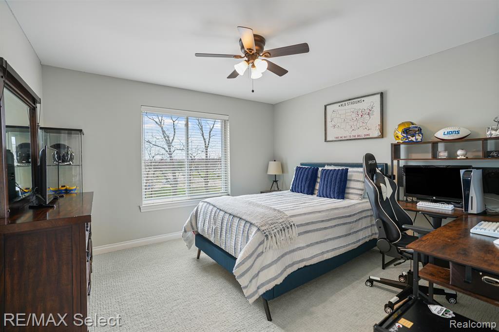 9212 HIDDEN OAKS Drive, Grand Blanc, MI 48439 — Photo 18