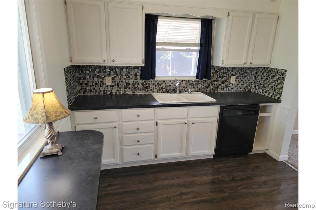 118 Daley Road, Lapeer, MI 48446 — Photo 5