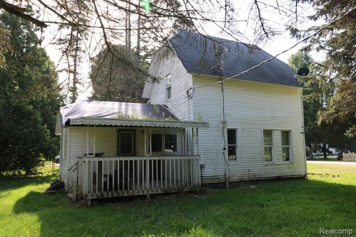 556 W Saginaw Street, Fostoria, MI 48435 — Photo 4