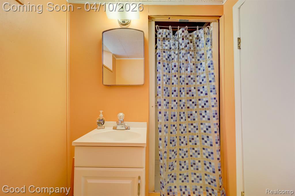 28447 Brush Street, Madison Heights, MI 48071 — Photo 32