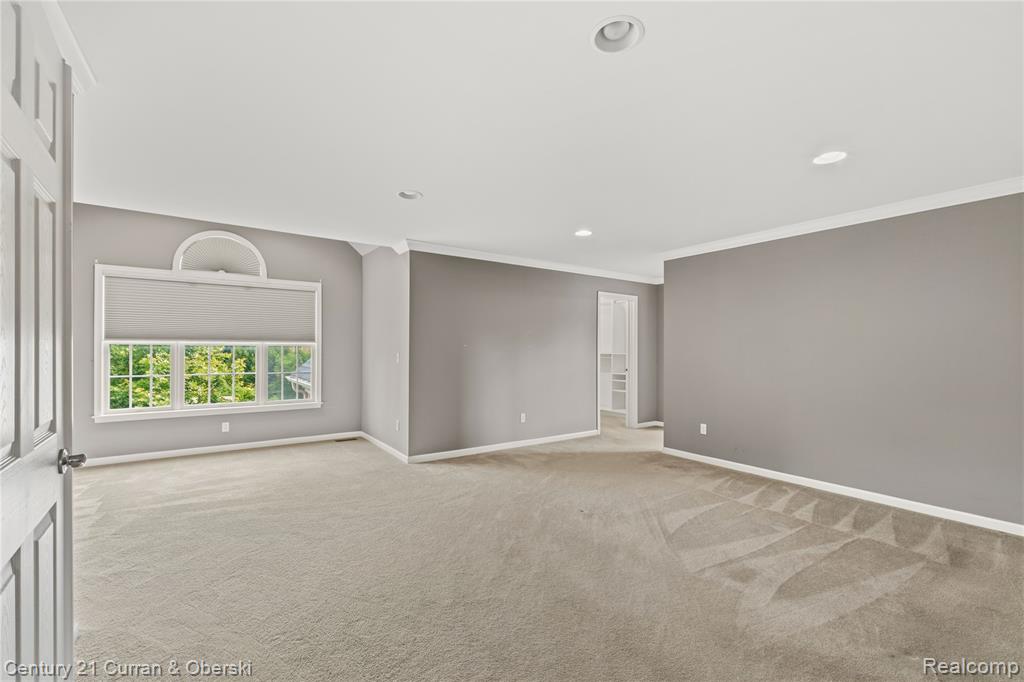 50738 Calvert Isle Drive, Novi, MI — Photo 28