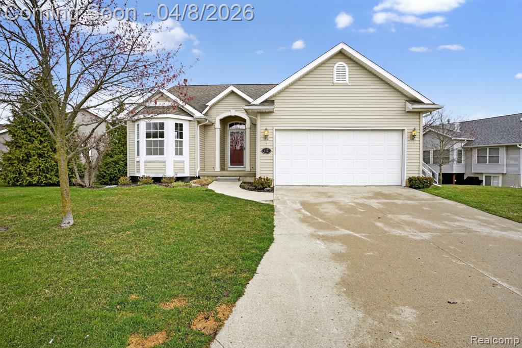4475 Cross Creek Boulevard, Burton, MI 48509 — Photo 3