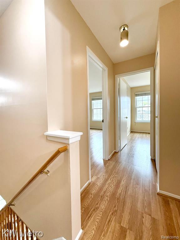 223 NEPTUNE Drive, Walled Lake, MI 48390 — Photo 15